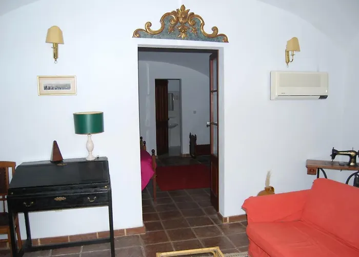 Casa Da Muralha De Serpa